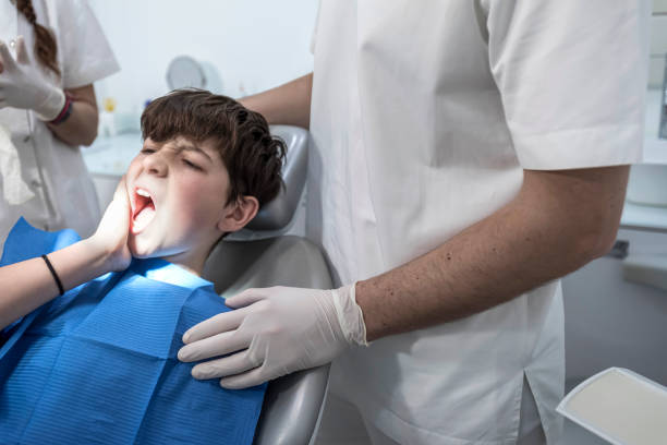 Best Root Canal Emergency Dentist  in Williamsburg, FL
