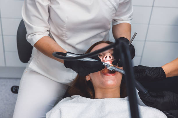 Best Emergency Tooth Extraction  in Williamsburg, FL